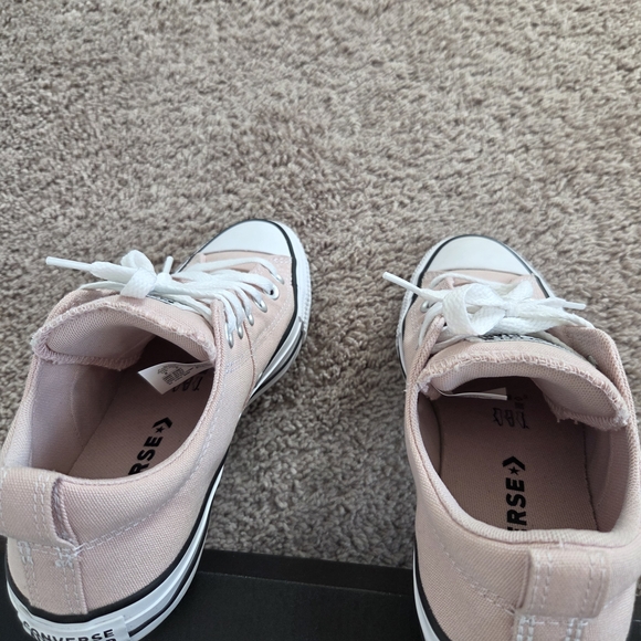 Converse Women's Pink Sneakers - Picture 16 of 16